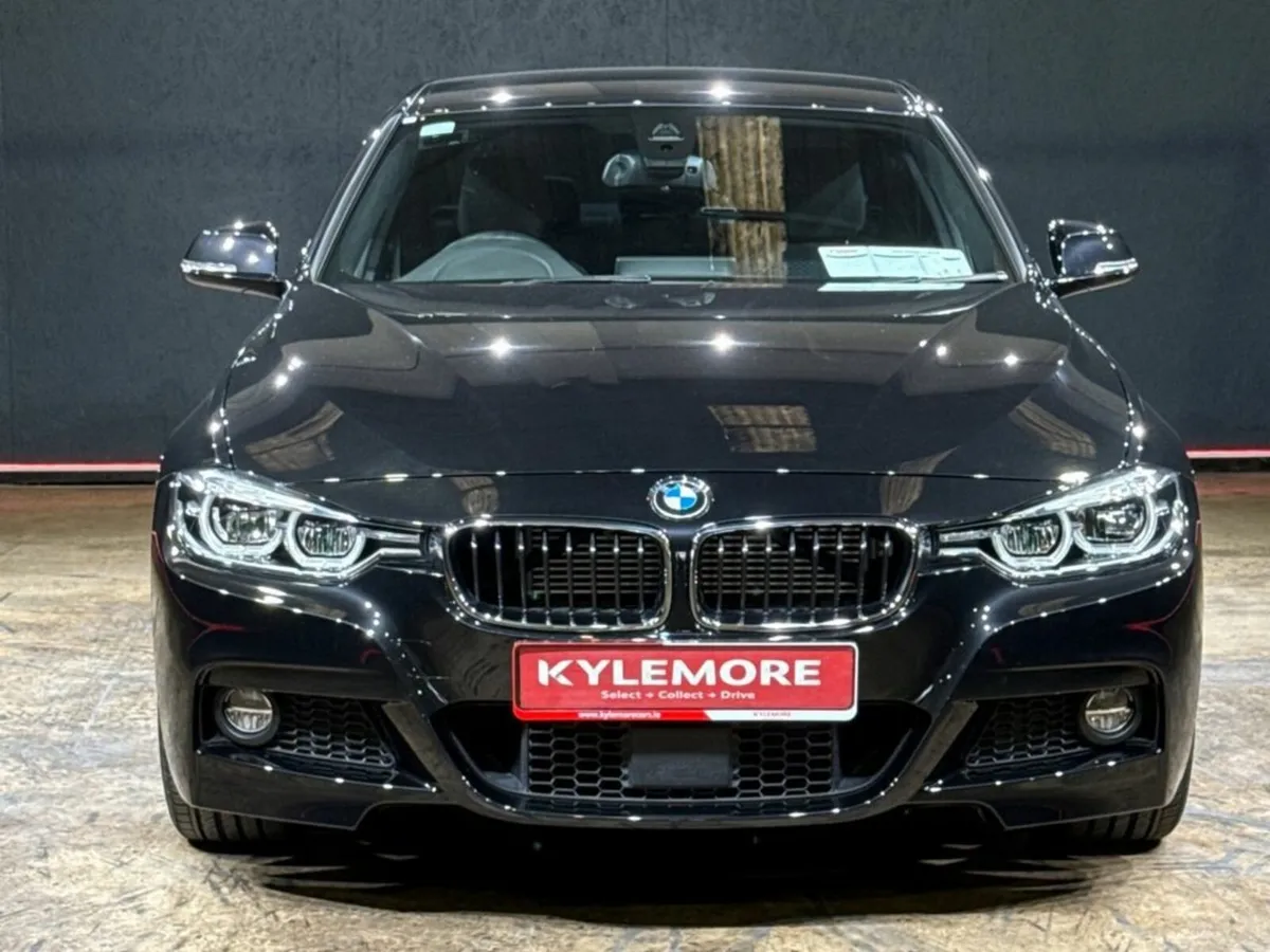 BMW 3-Series LOW MILEAGE - 330e 2.0 HYBRID - MSPOR - Image 4