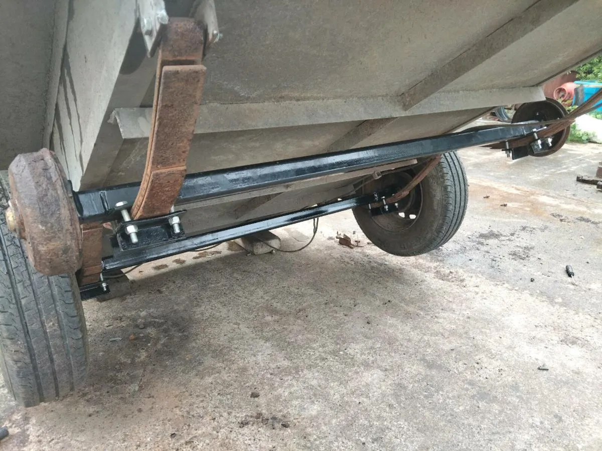 Digger bucket repair and welding services - Image 3