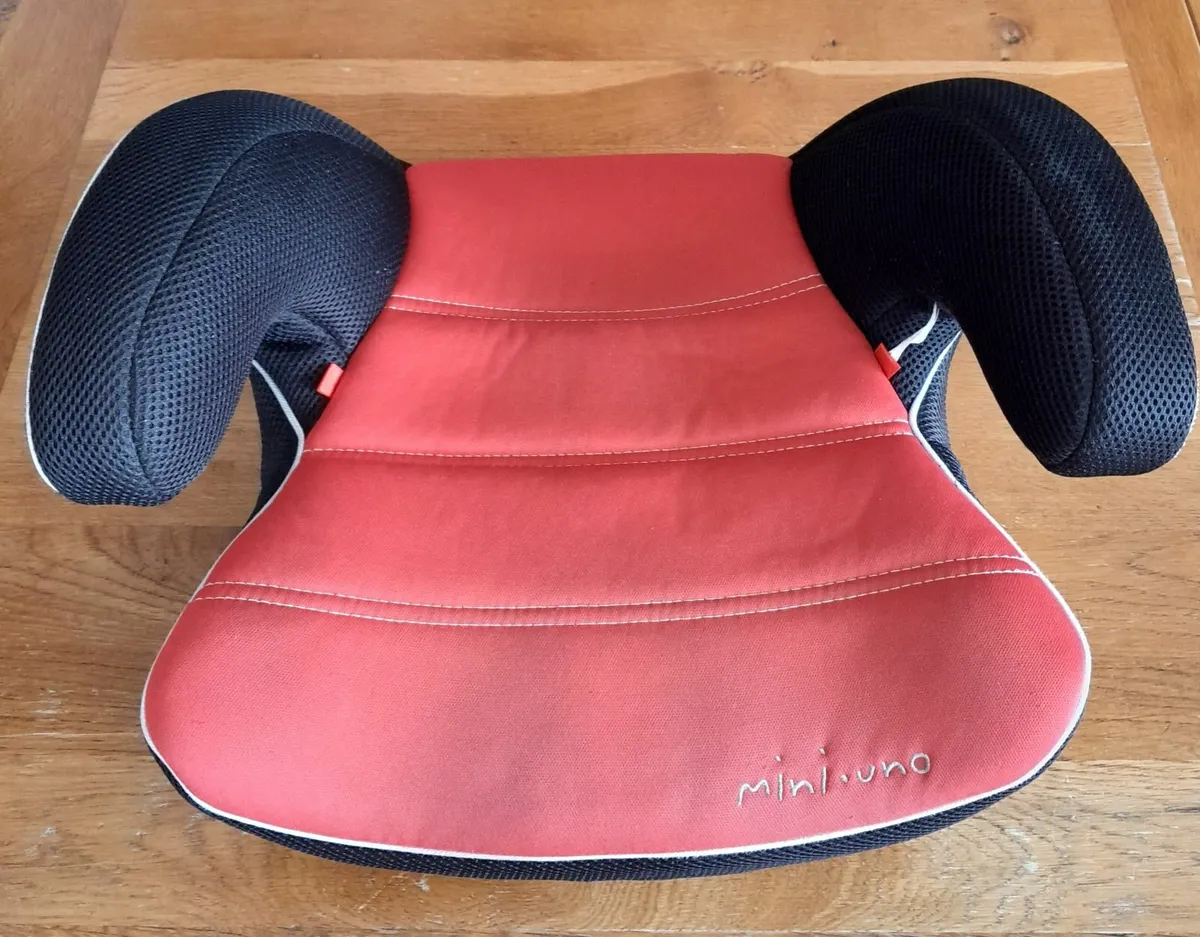 Booster Seats x 2 - €10 for pair - Image 2