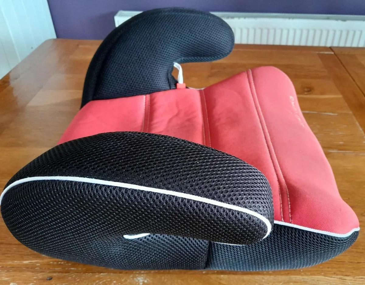 Booster Seats x 2 - €10 for pair - Image 4