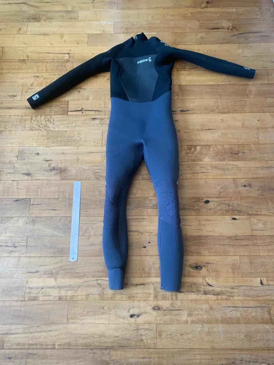 Wetsuits - Image 1