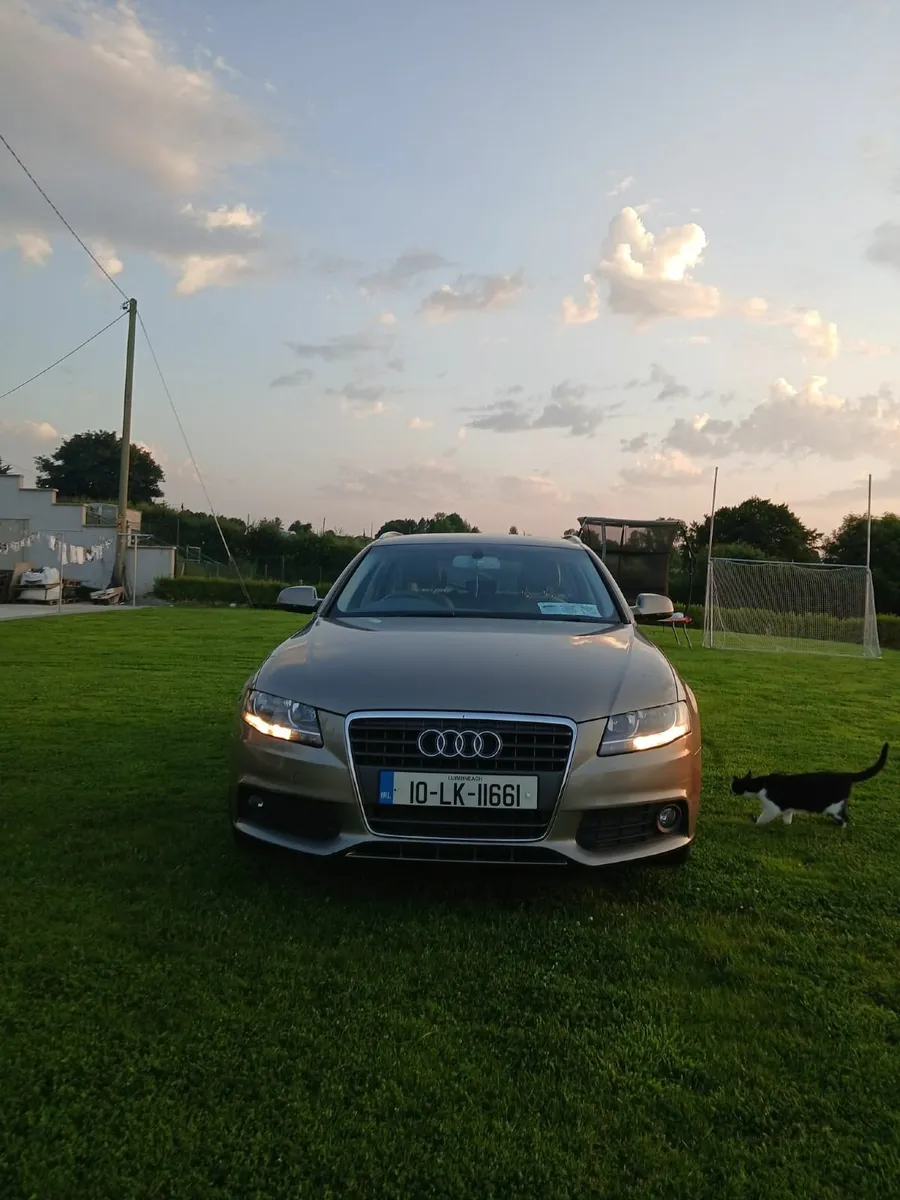 Audi A4 2010 - Image 4