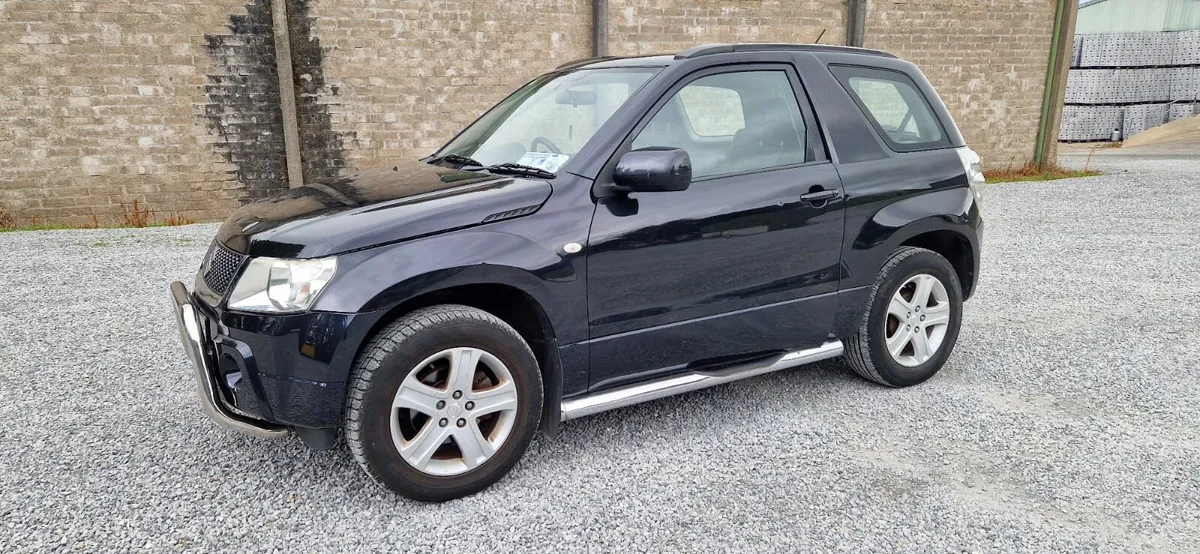 Suzuki Grand Vitara 4x4 - Image 2