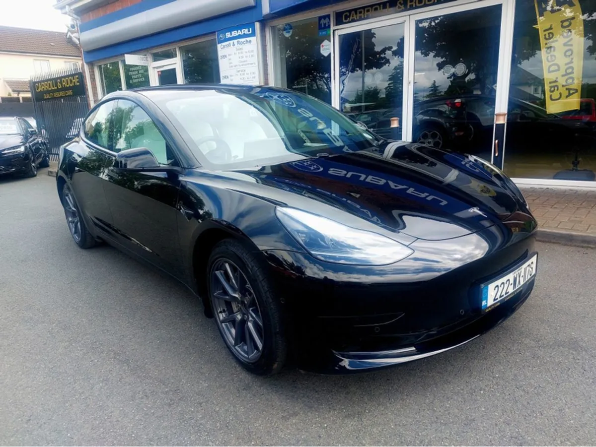 Tesla Model 3 Black Ivory - Top Trade-ins Great F - Image 2