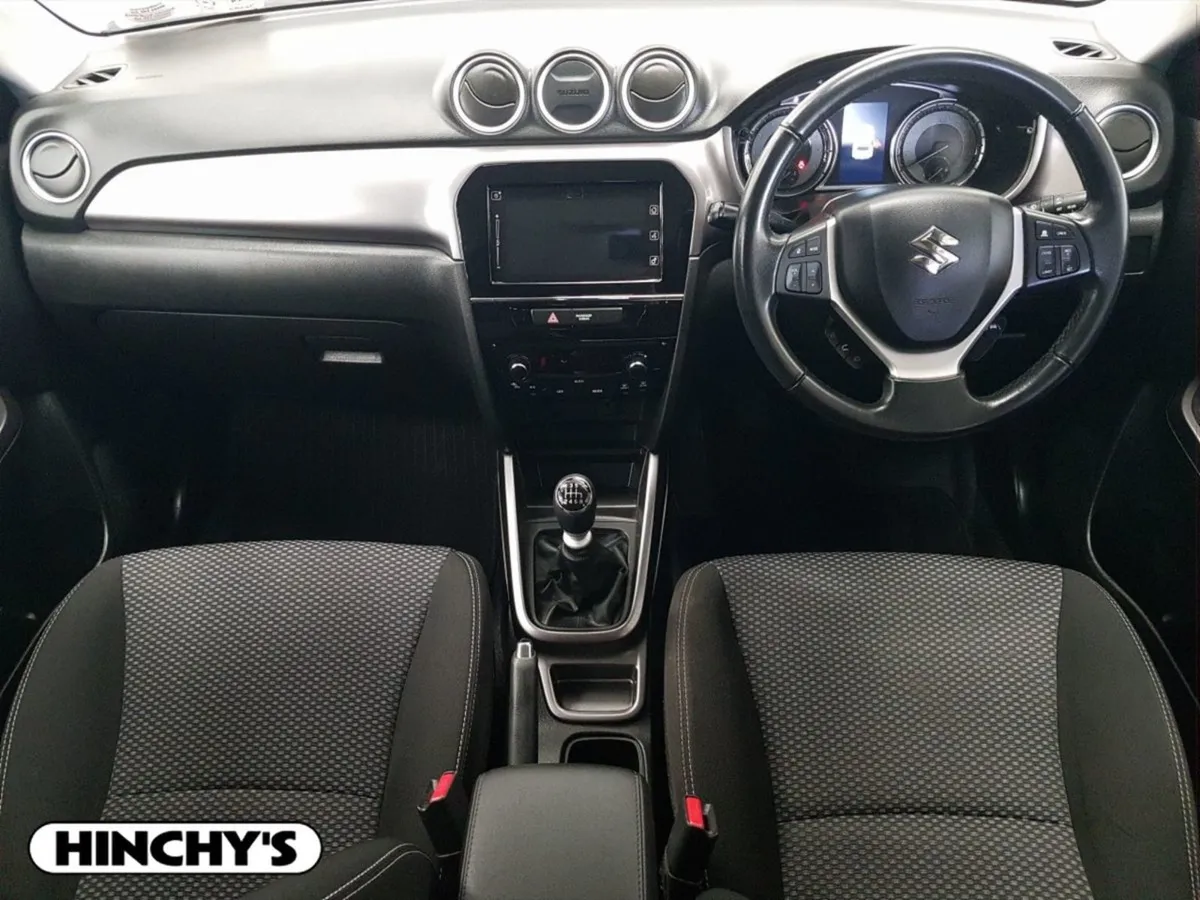 Suzuki Vitara 1.4 Hybrid SZ4 MT - Image 3