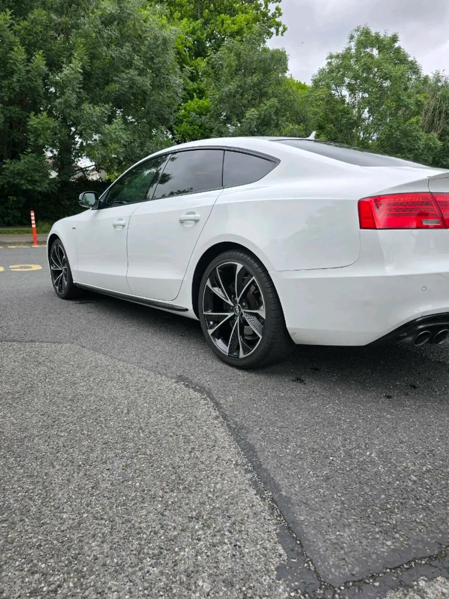 Audi A5 S line 2.0 tdi  ,Automatic  Black Edition - Image 4