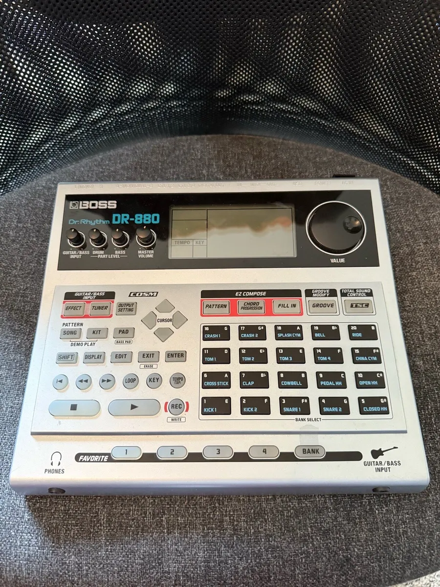 Boss dr-880 drum machine - Image 1
