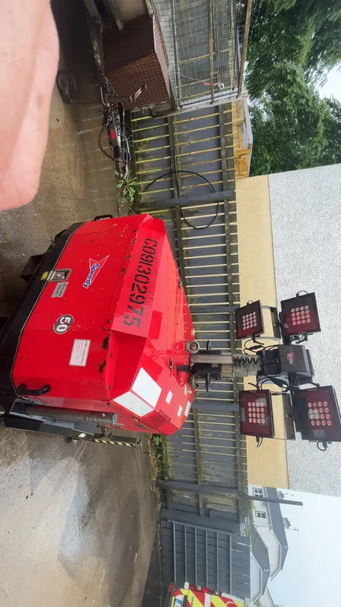2013 LED Lighting Tower Towerlight VB9 - Image 3