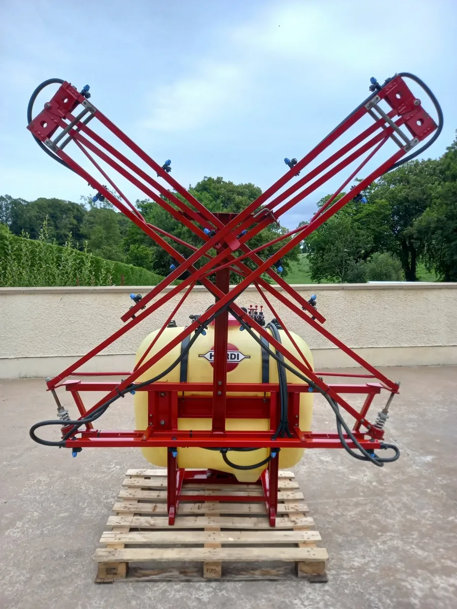 Hardi sprayer - Image 1