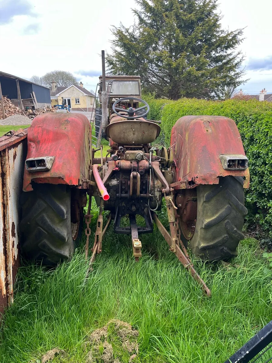 Zetor 5711 and 5911 - Image 1