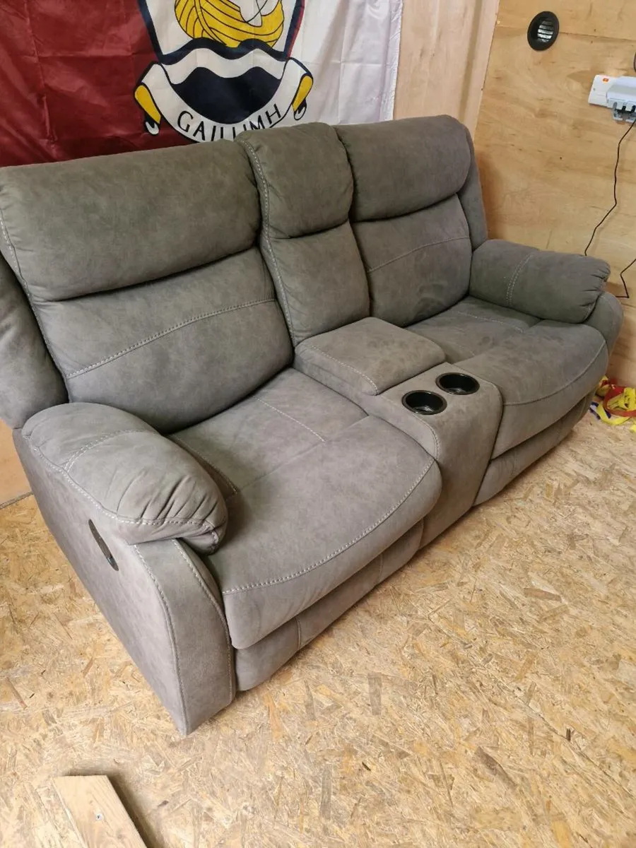 2 seater recliner with centre console - Image 1