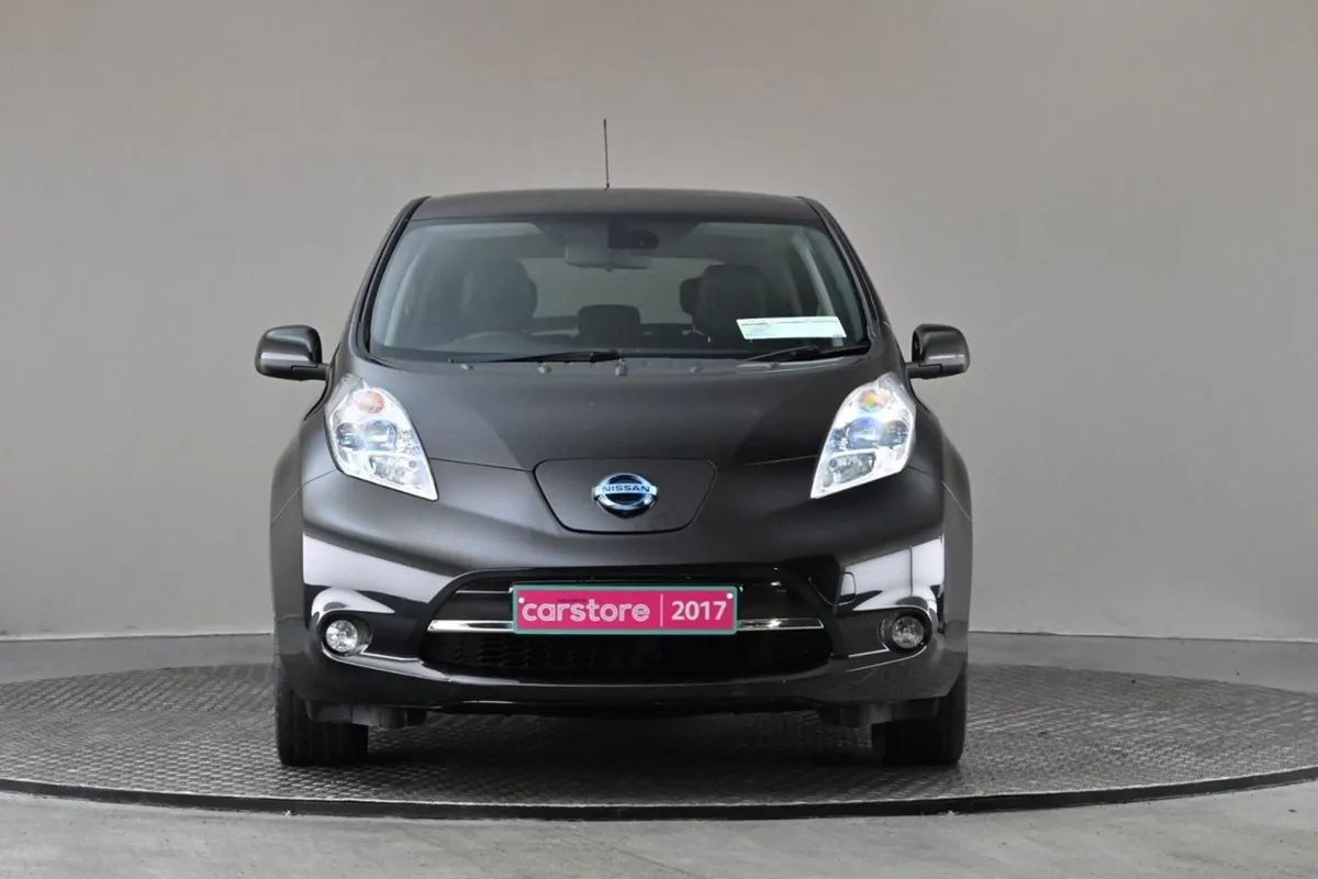 Nissan Leaf E Tekna 30kwh  full Leather bose Soun - Image 2