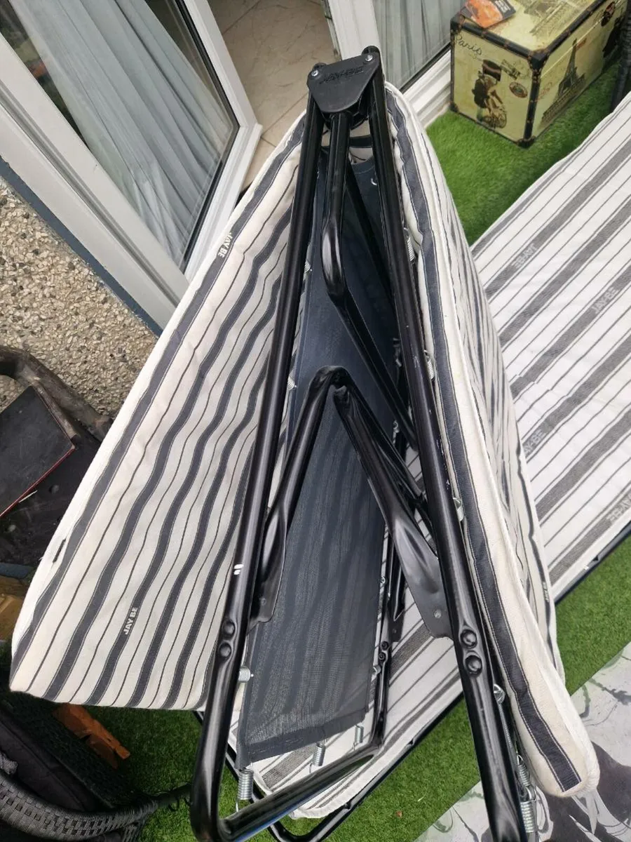 2 x camp beds - Image 2