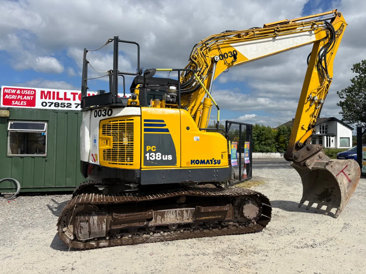 2018 Komatsu PC 138-11 US Tracked Excavator - Image 3