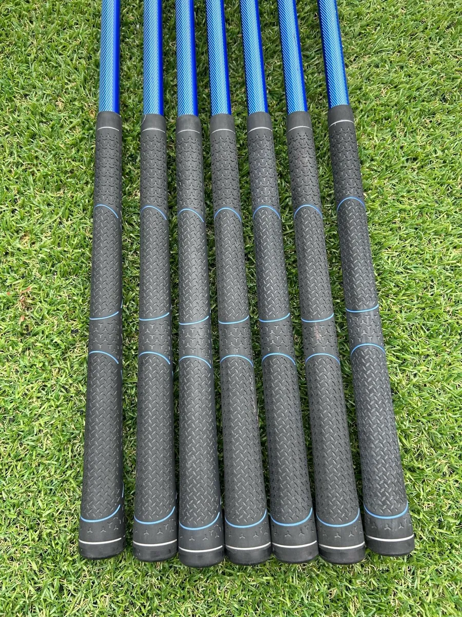 Full set of ladies golf clubs - Image 4