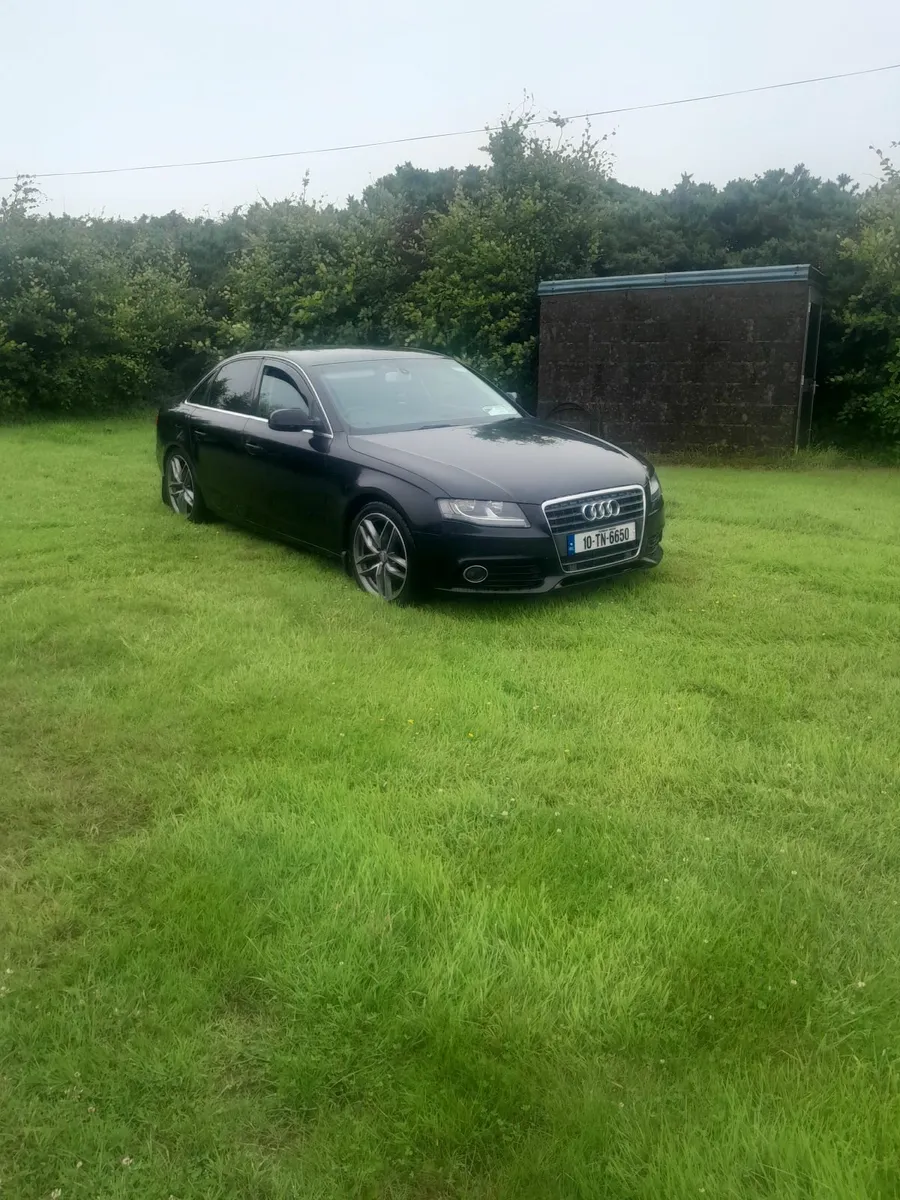 Audi A4 2010 2.0 tdi - Image 1