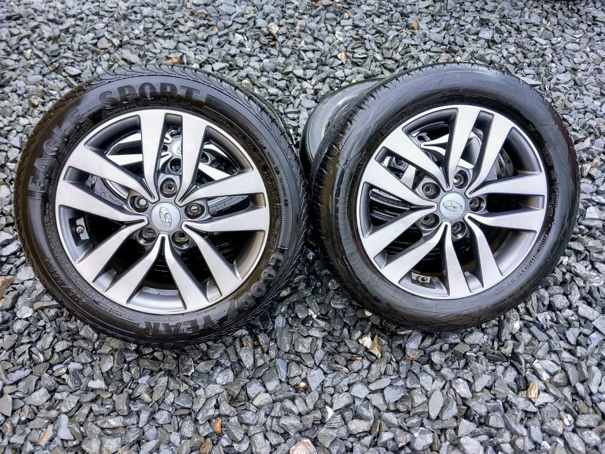 16inch Genuine Hyundai Alloys 5x114.3 - Image 1
