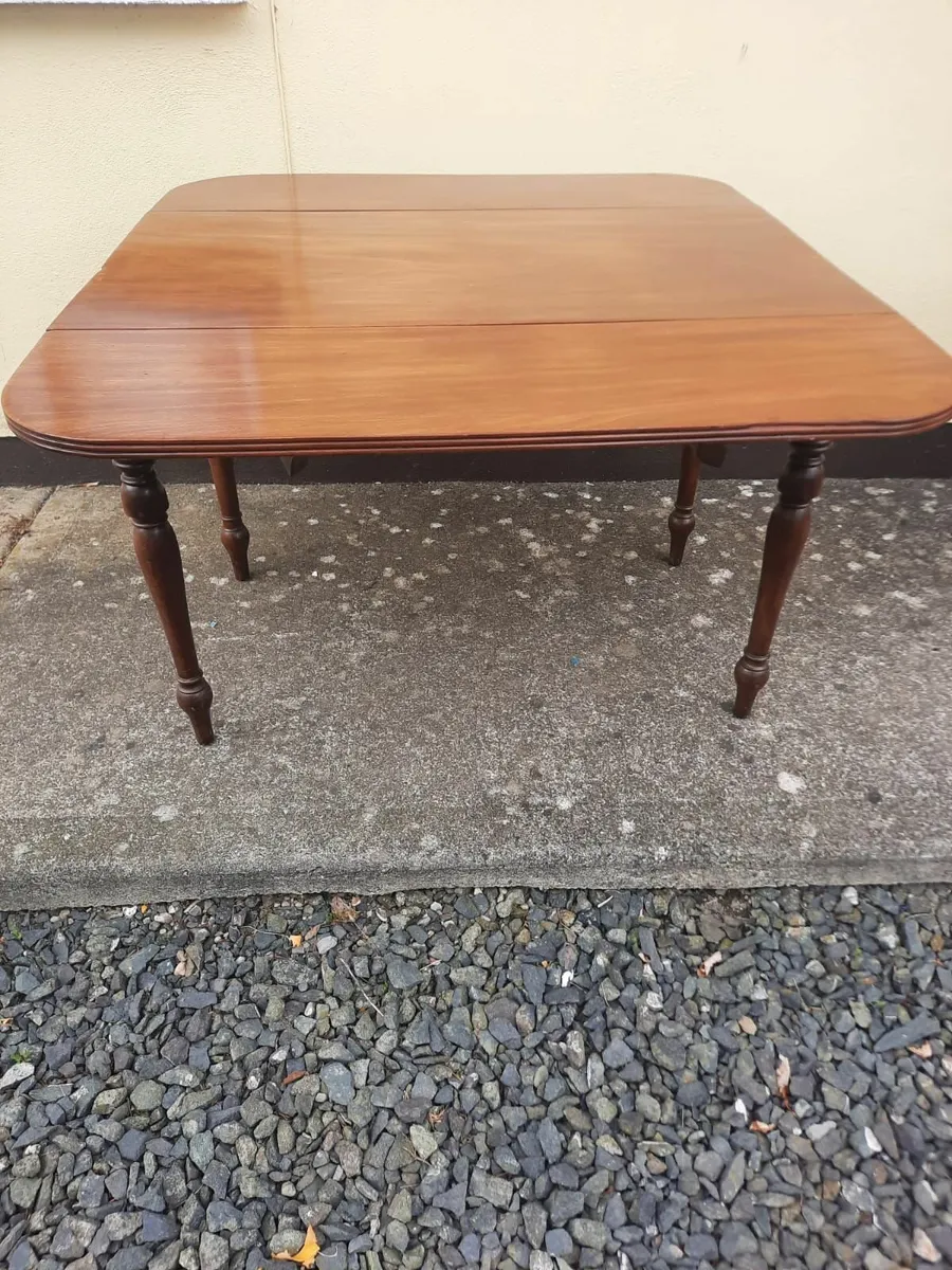 Antique Pembroke table - Image 4