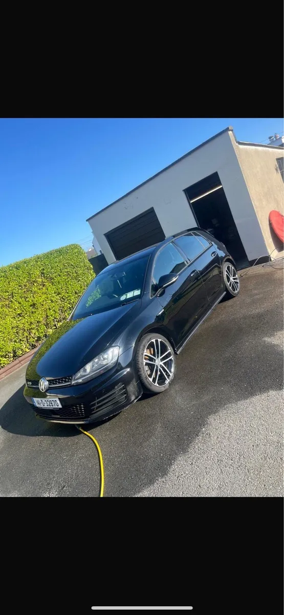 Vw Golf Gtd Auto - Image 1