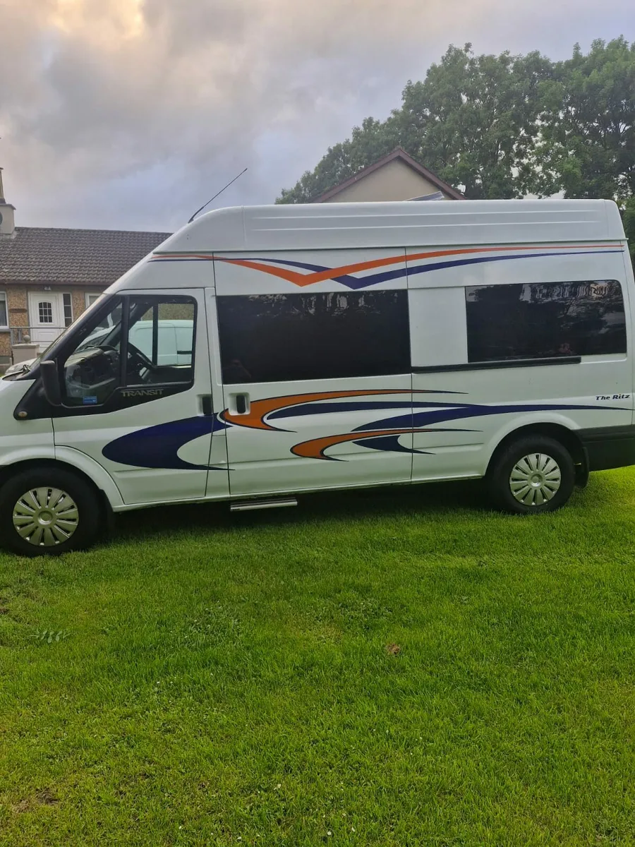 2011 camper van - Image 2