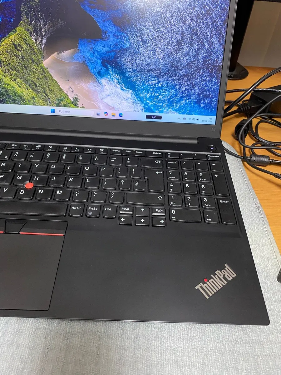 Lenovo Ryzen 5 16gb 256 win 11 pro - Image 2