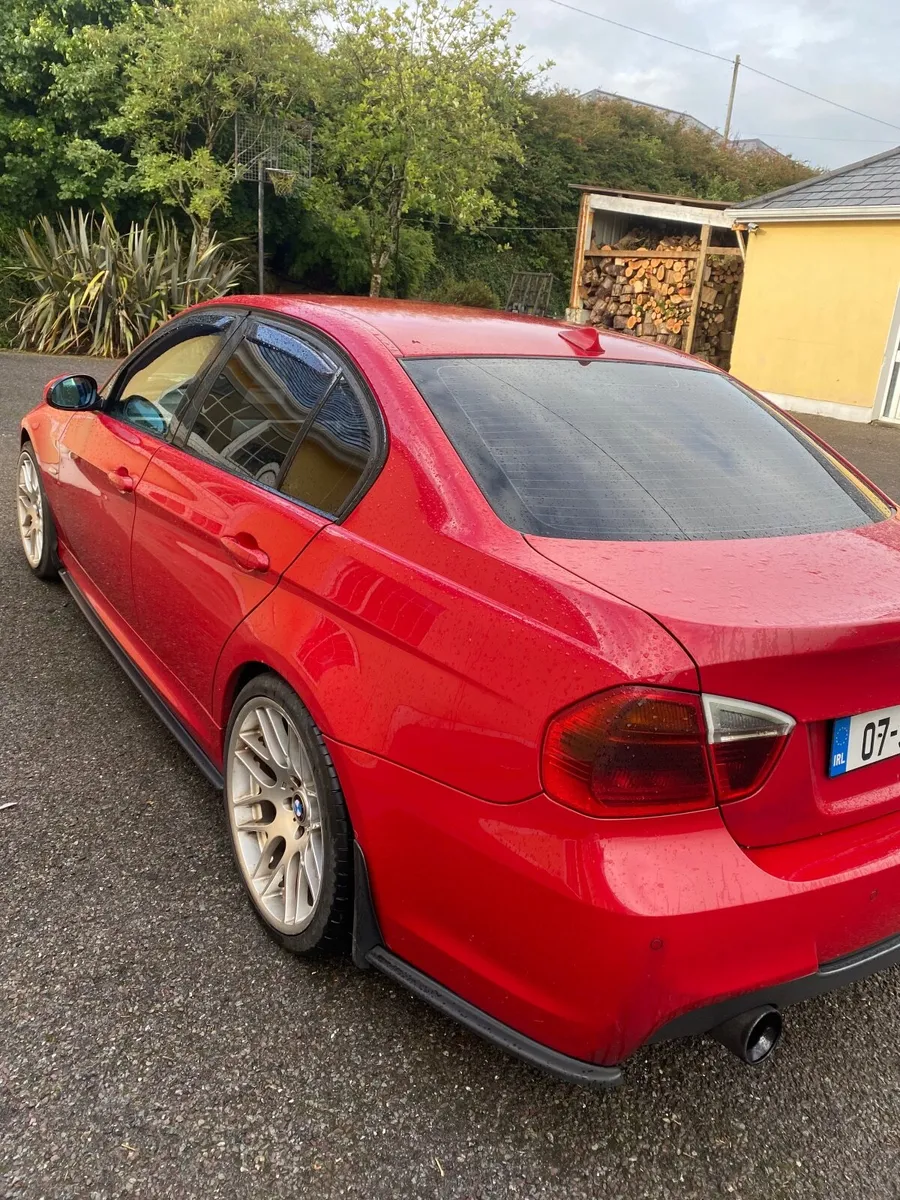 BMW 3-Series 2007 - Image 3