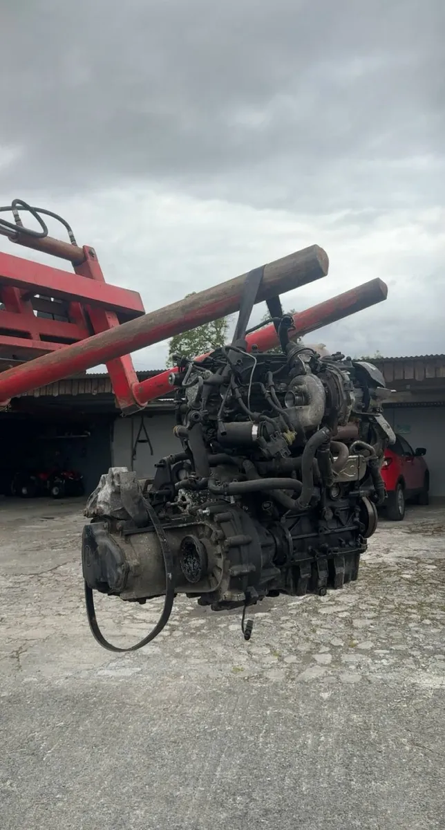 1.6tdi CAYC MK5 for breaking - Image 1