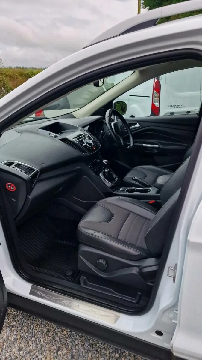 Ford Kuga 2015 Titanium Only 150k !! 2.0 Diesel - Image 3