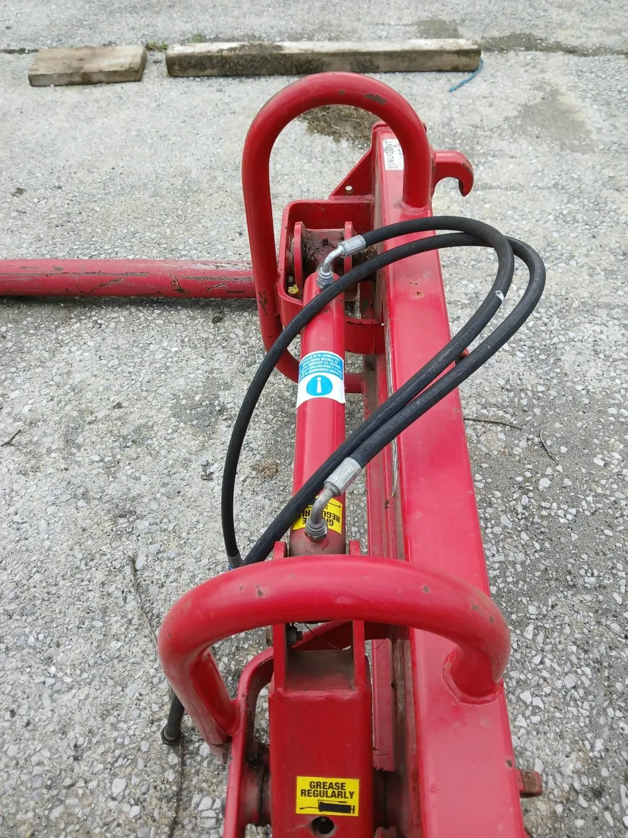 Nugent Bale Stacker - Image 2