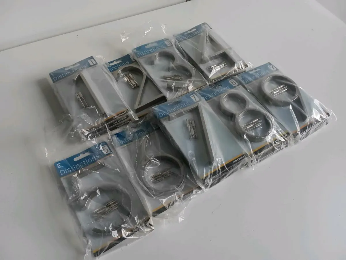 Hillman Modern 5inch House Address Numbers Job Lot - Image 2