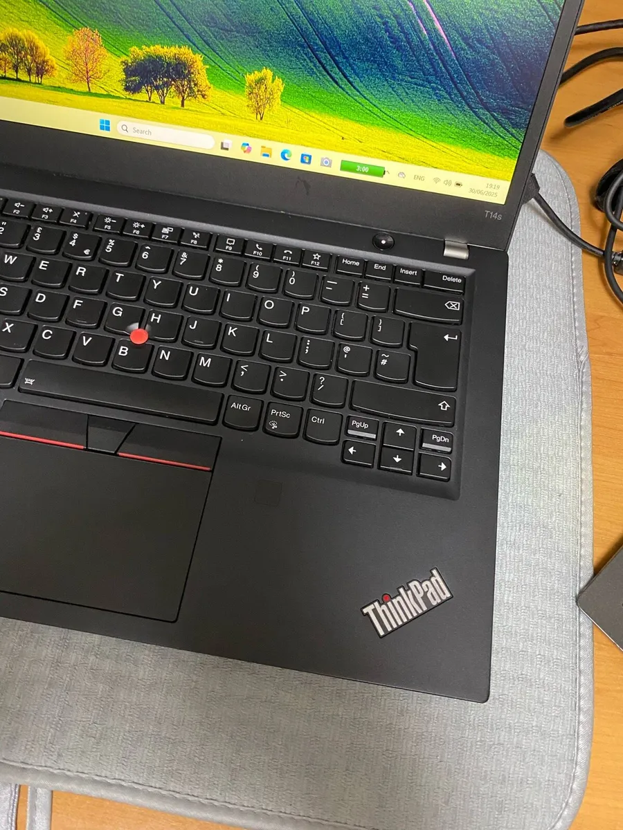 Lenovo Thinkpad Ryzen 5 pro 8-256 win 11 pro - Image 2