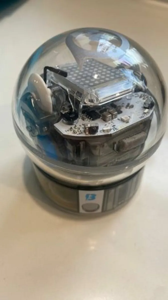 Sphero BOLT Coding Robot 59 ono - Image 4