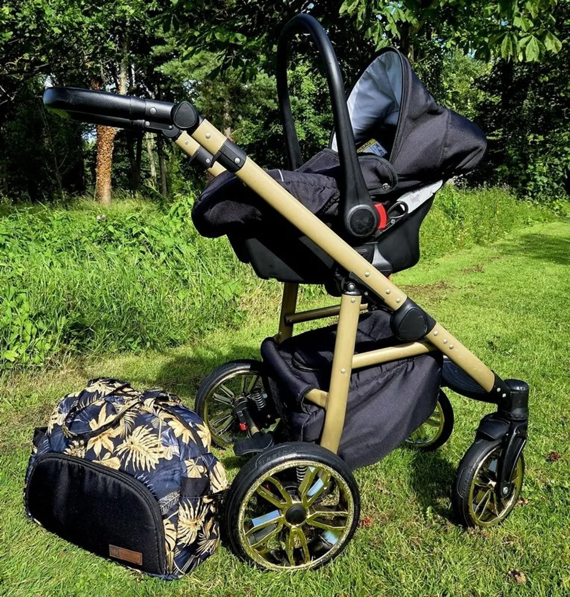 4 in 1 travel system - Image 4