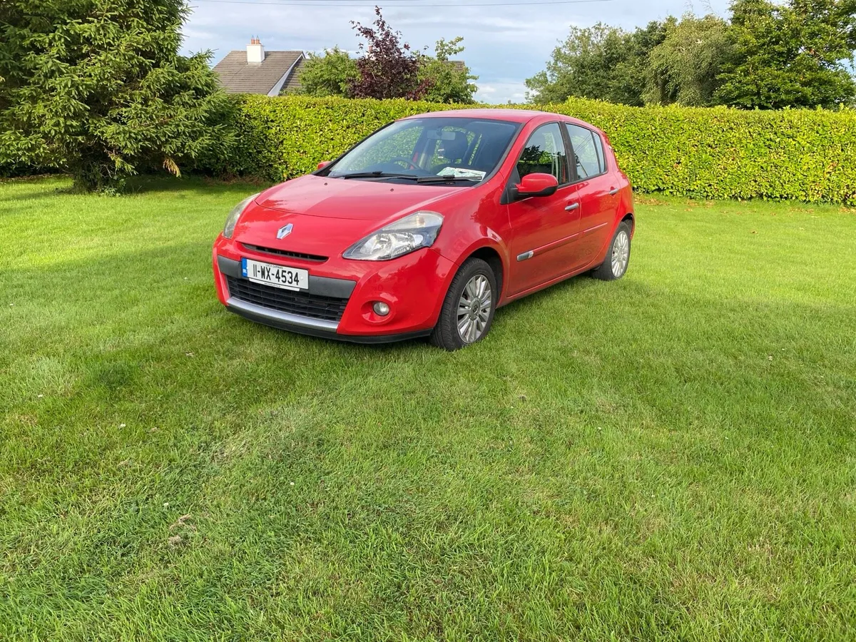 2011 Renault Clio Music - Image 1