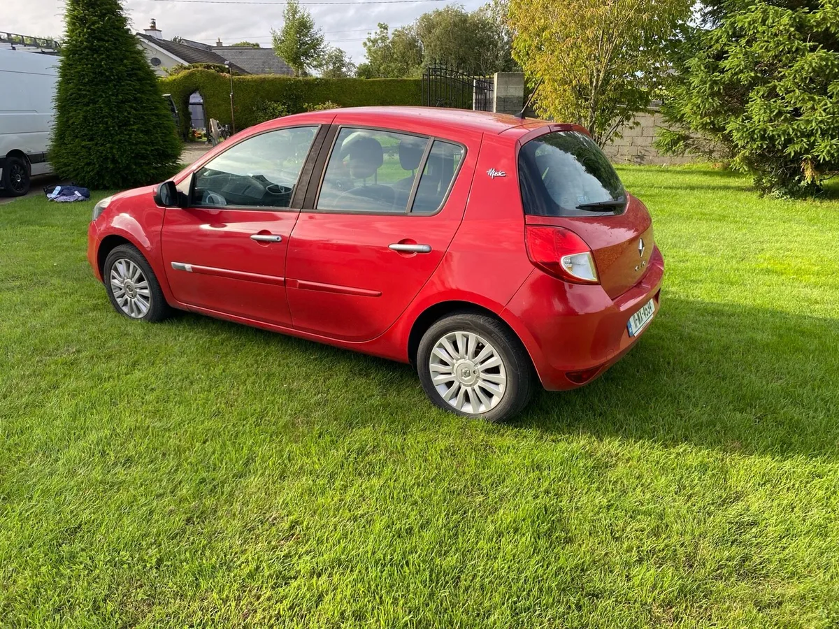 2011 Renault Clio Music - Image 3