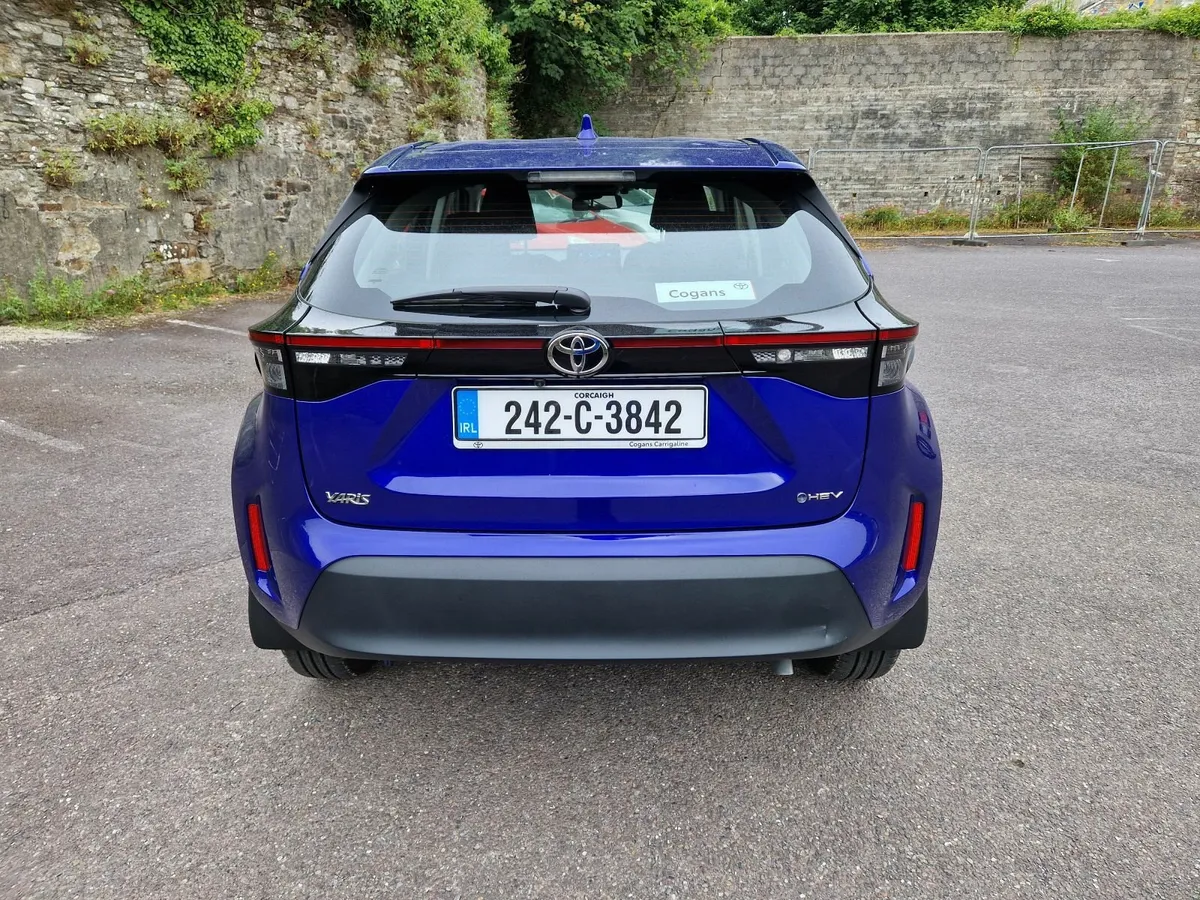 Toyota Yaris Cross 2024 (Very Low Mileage) - Image 2