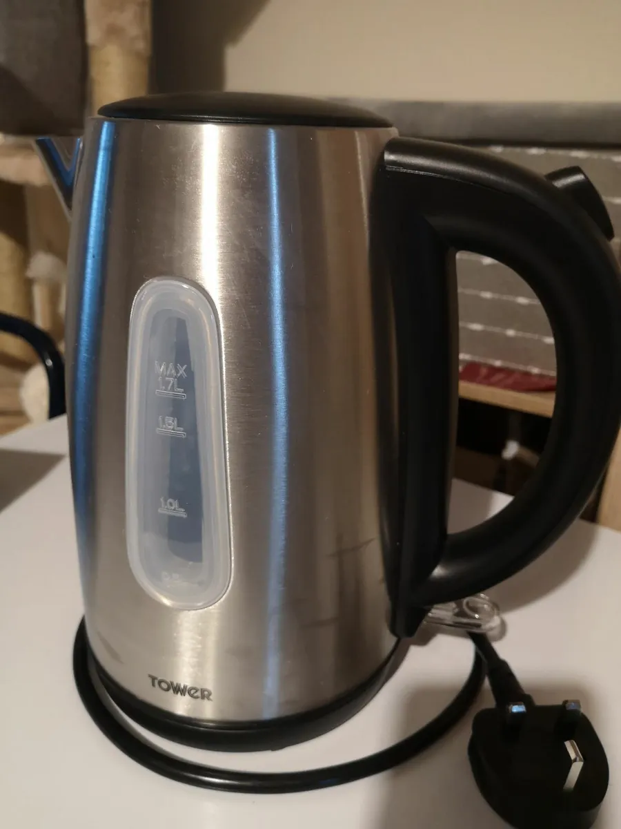 Stainless steel Kettle - Image 1
