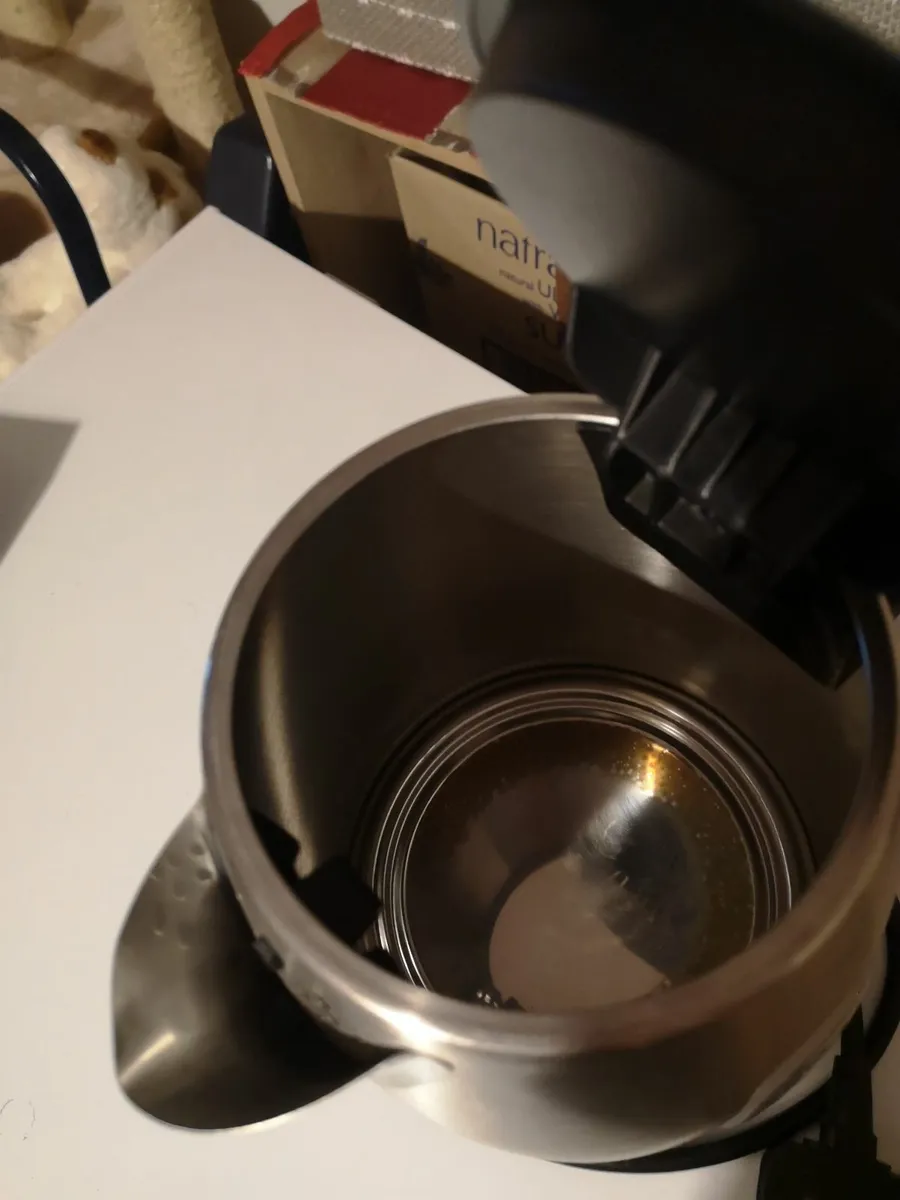 Stainless steel Kettle - Image 2