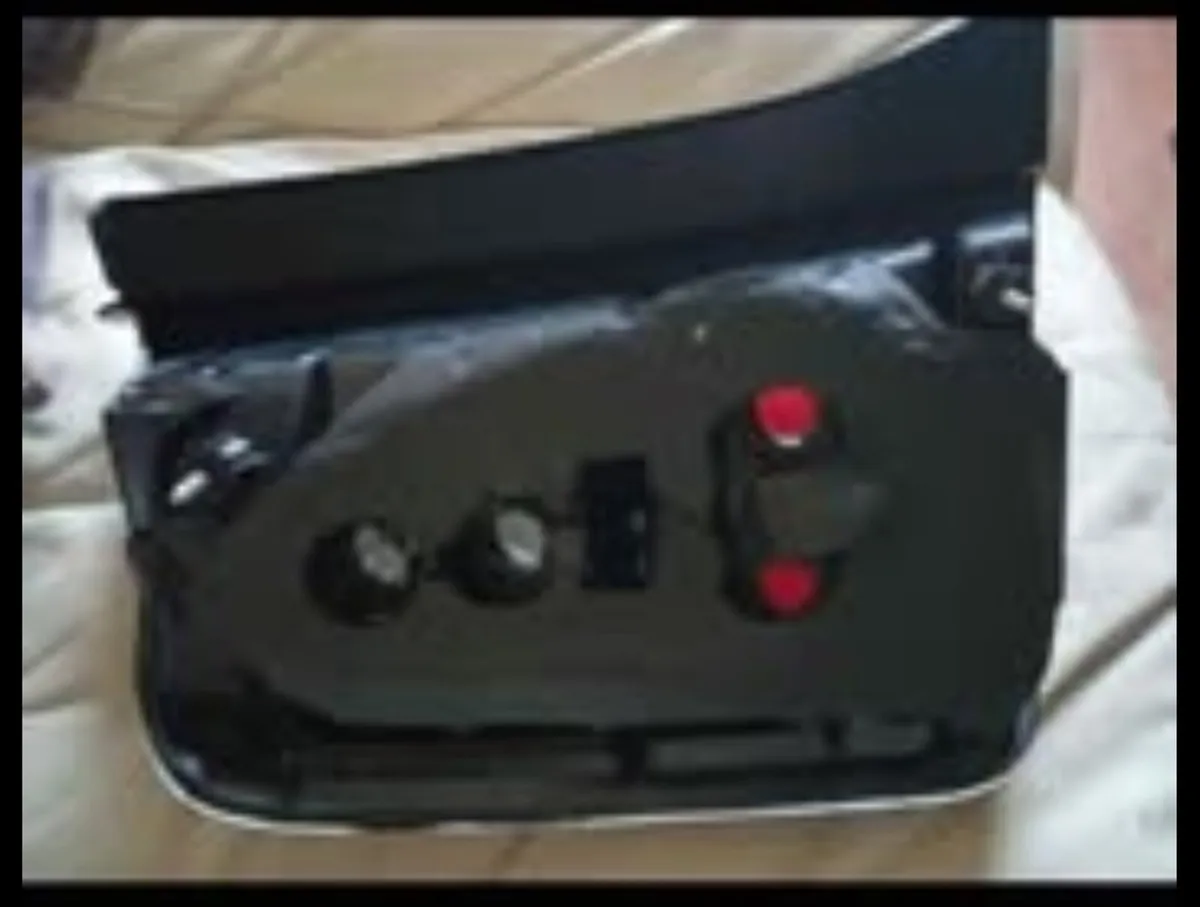 Light unit for Prius 
Brand new never used. - Image 2