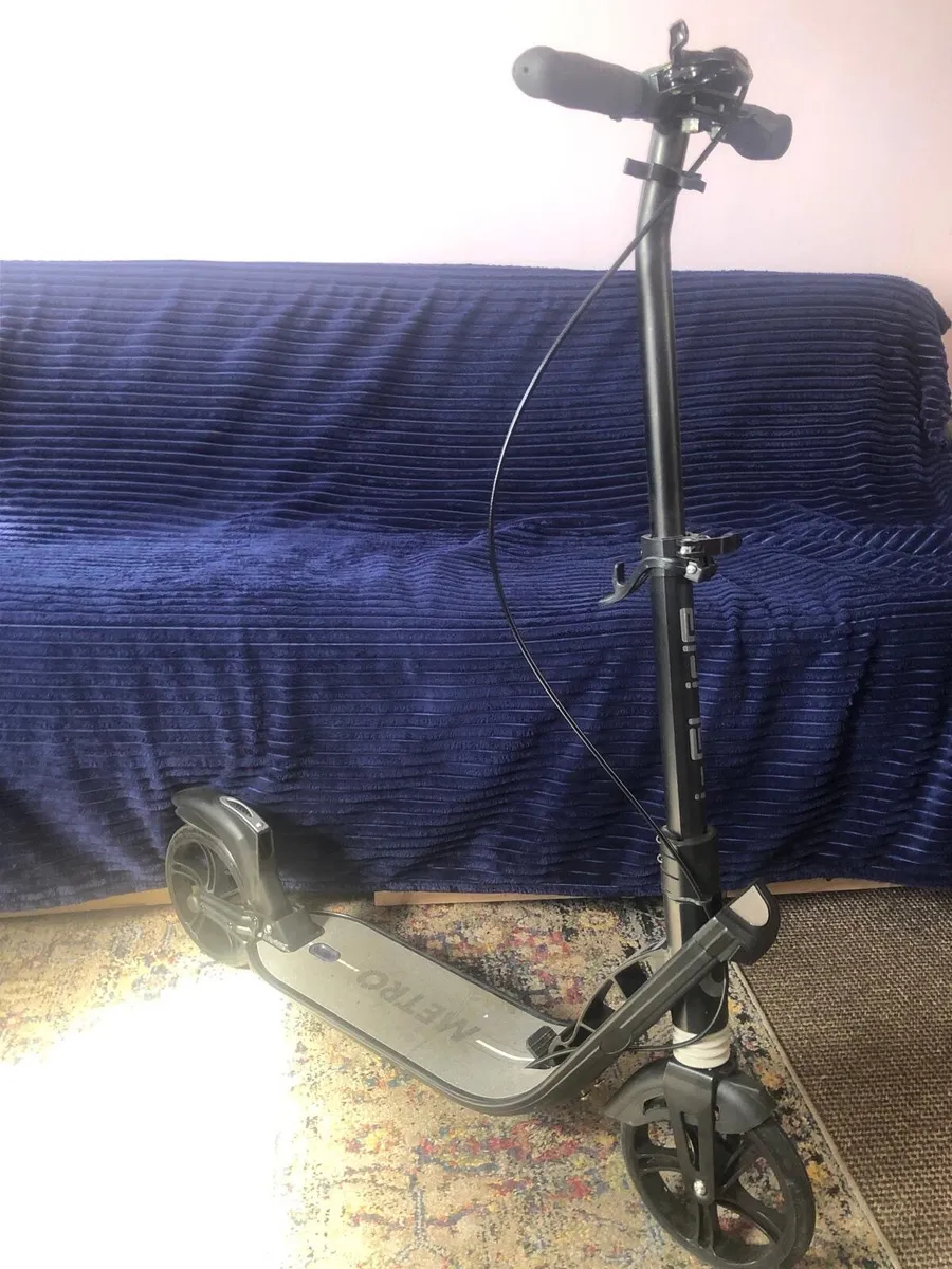 Scooter - Image 2