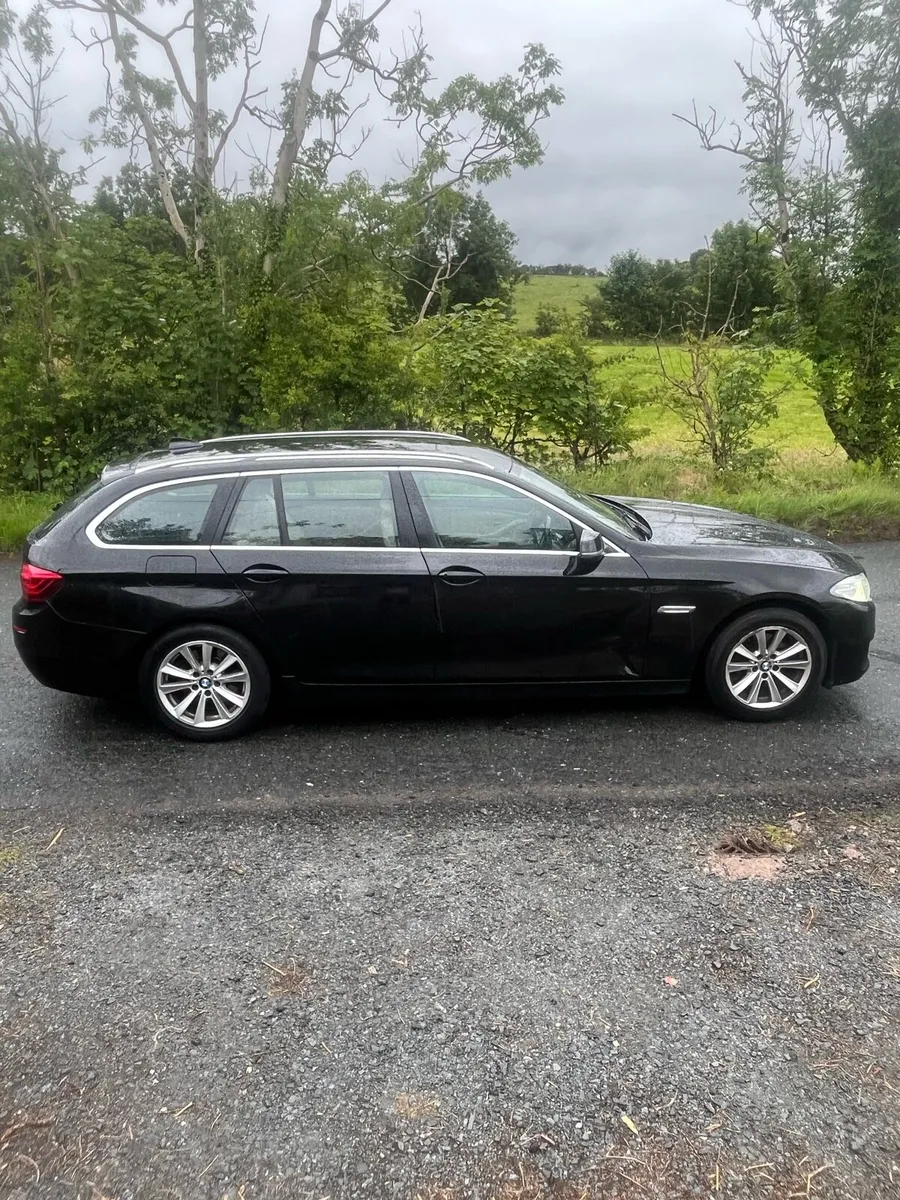 15 520d estate - Image 2