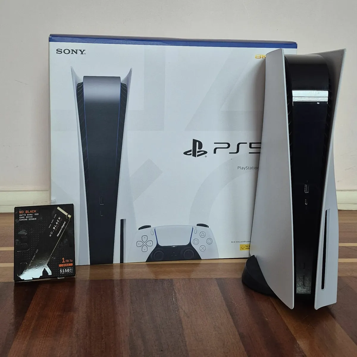 PS5 disc console 1.825 TB - Image 1