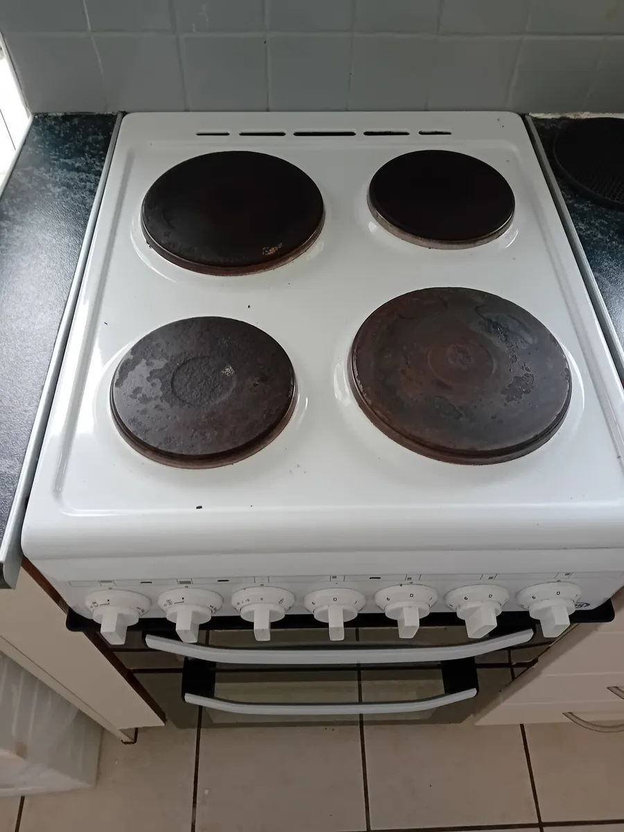 Cooker for free please read - Image 1