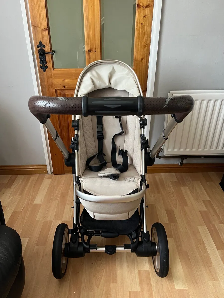 Pram , stroller, buggy, car seat - Image 3