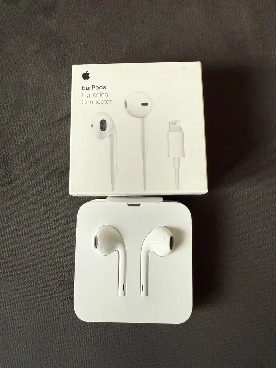 Apple EarPods Lightning Connector