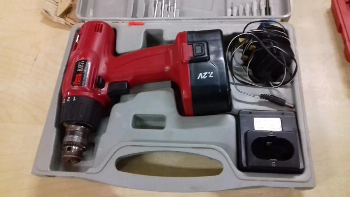 Power devil cordless drill with changer - Image 4