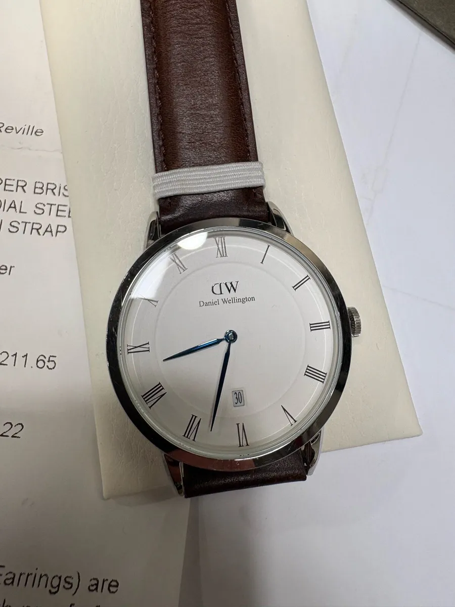 Daniel Wellington Watch - Image 2