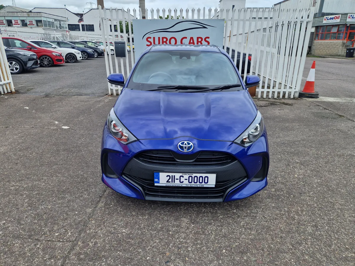 Toyota Yaris 1.5 Self Charging Hybrid Automatic - Image 2
