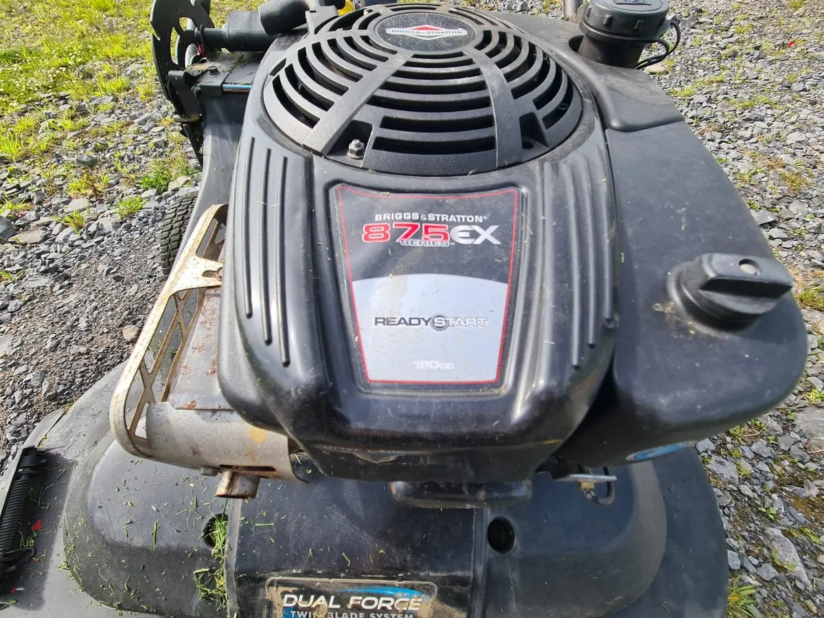 Lawnmower - Toro Timemaster - 30" WIDE - Image 2