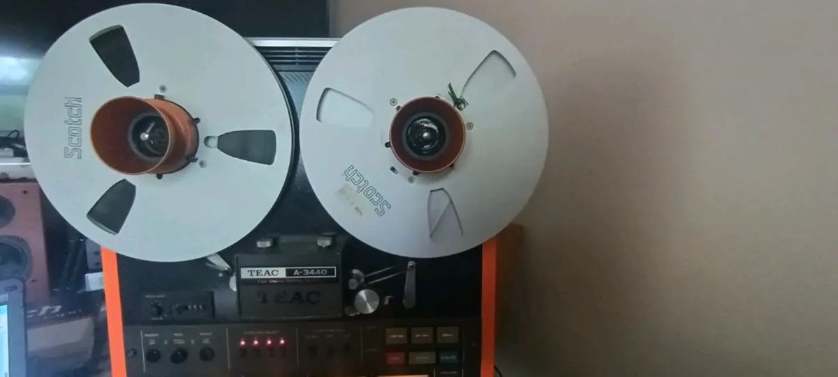 TEAC A-3440 Reel To Reel - Image 2